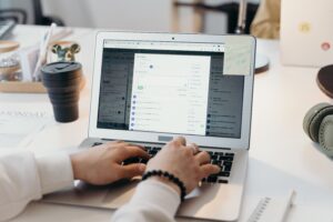 Read more about the article Managing Pending Approval Requests in Power Automate